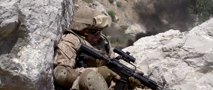 dUOz - Jarhead 2: Field of Fire (Terreno de Fuego) [HDRip UNRATED] [Castellano AC3 5.1]